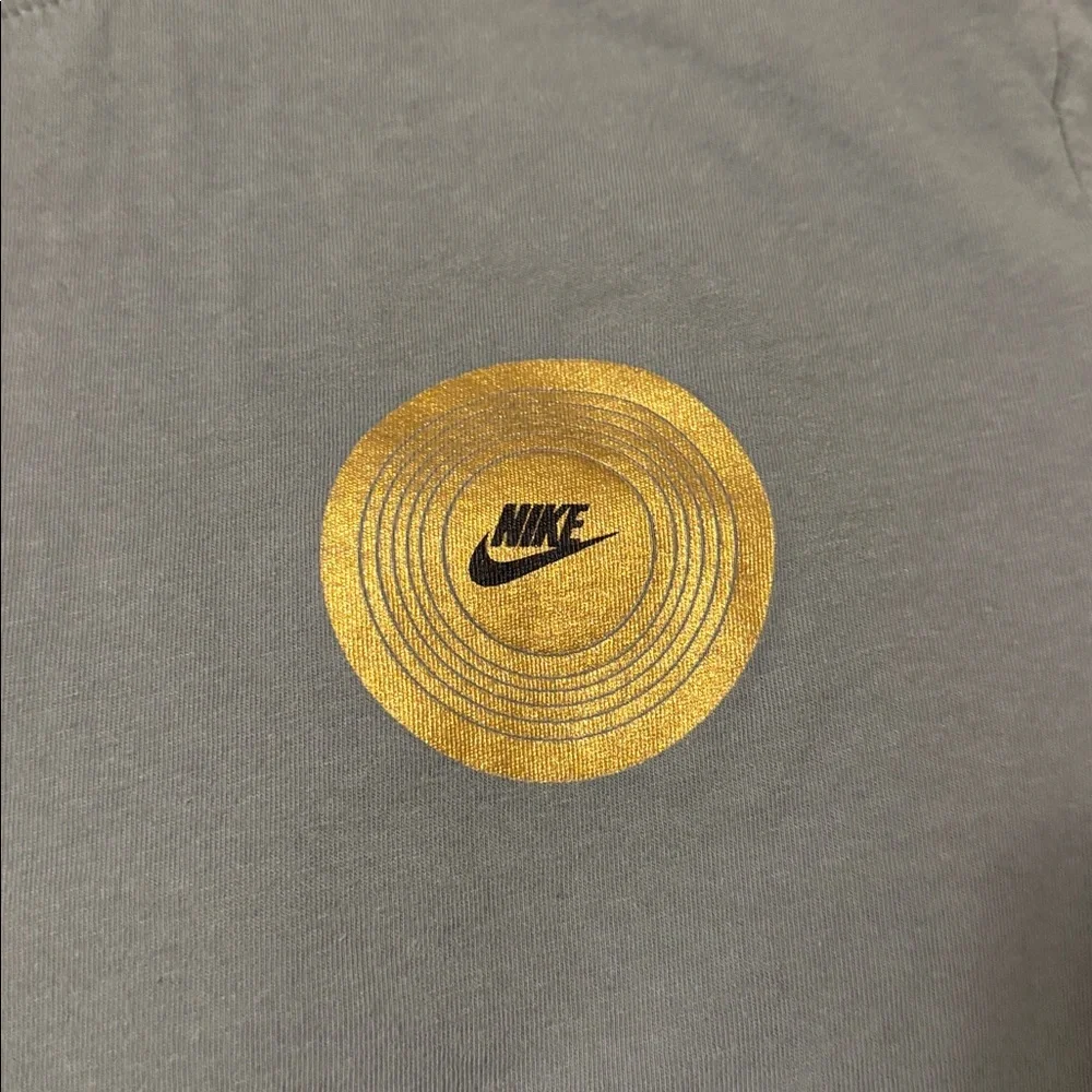 Nike The Nike Tee - Picture 2 of 8